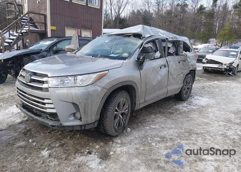 2017 Toyota Highlander Le Plus from USA, damaged, VIN 5TDZZRFH6HS207290